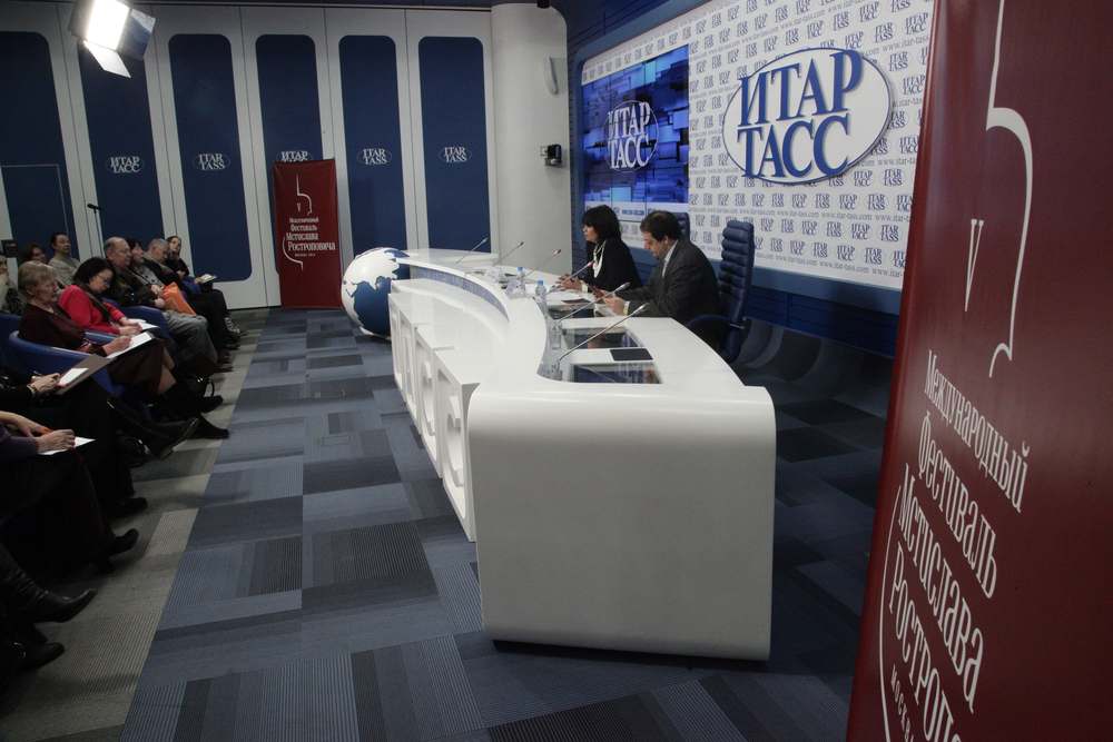 4 февраля в информационном центре ИТАР-ТАСС состоялась пресс-конференция художественного руководителя Международного фестиваля  Мстислава Ростроповича Ольги Ростропович.